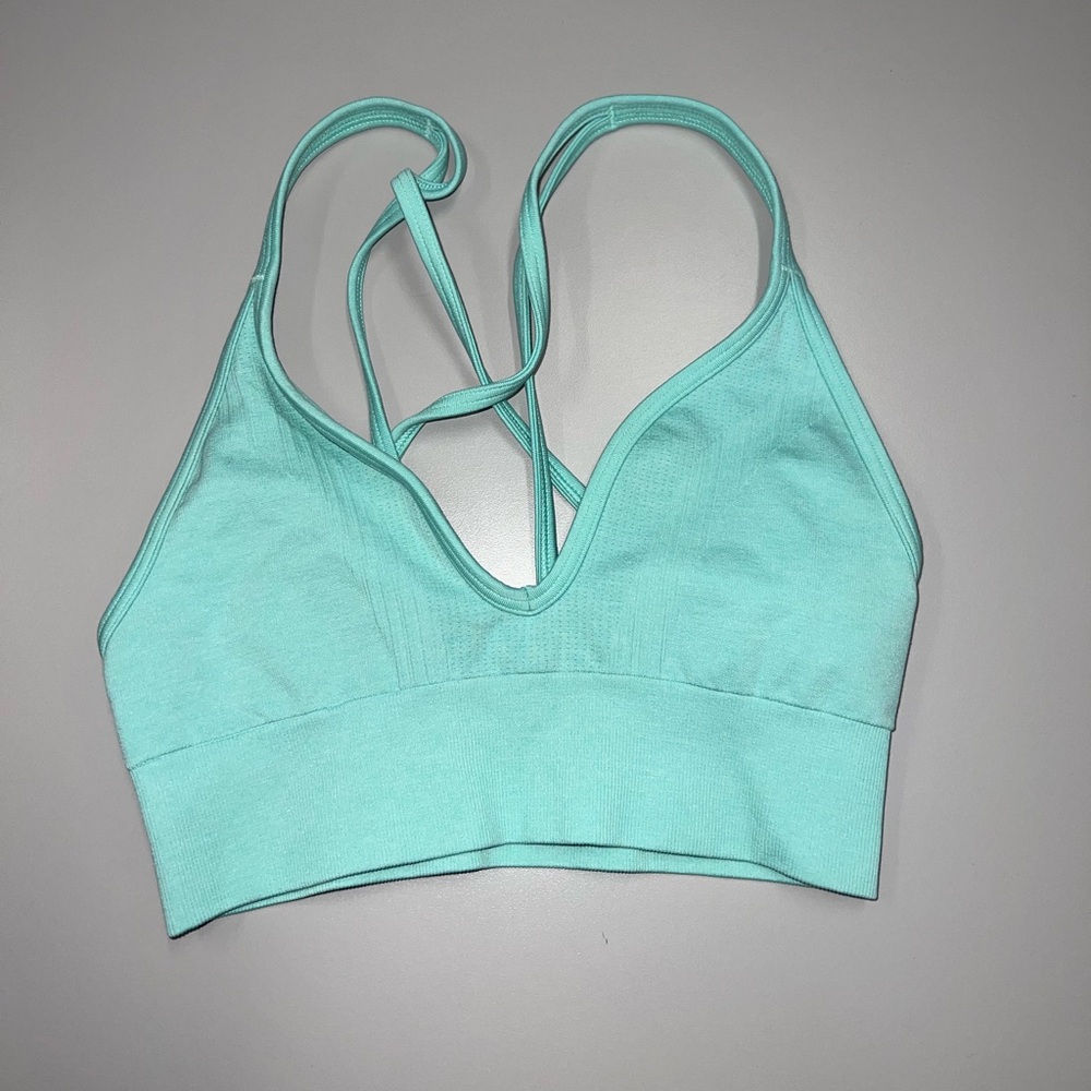Lululemon 🍋 Crossover Strap Ebb to Street Bra Size 4
